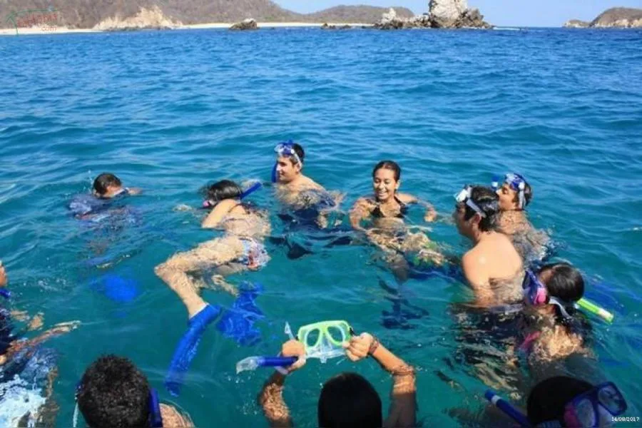 Bahía de las Águilas: Beach Day Trip by Boat - Day Pass - Snorkeling & Lunch 15 Bahía de las Águilas: Beach Day Trip by Boat - Day Pass - Snorkeling & Lunch - Image 15