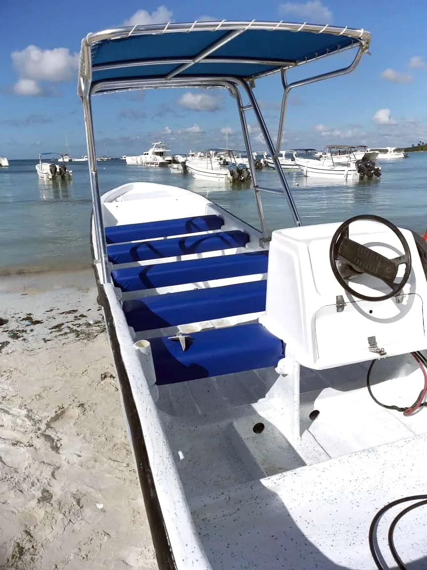 Saona Island Rentals - Rent a private boat small 1 Saona Island Rentals - Rent a private boat small